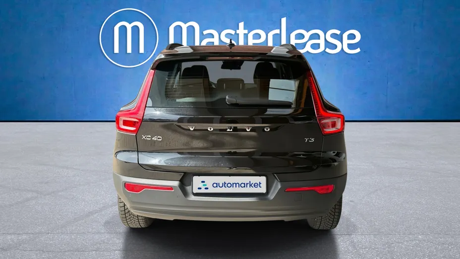 VOLVO XC40 XC40 T3 Momentum Core aut