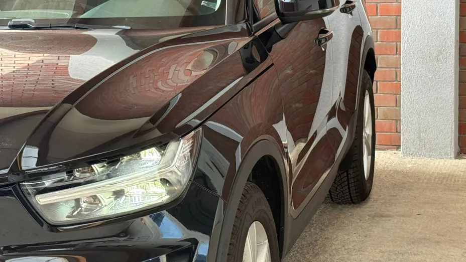 VOLVO XC40 XC40 T3 Momentum Core aut