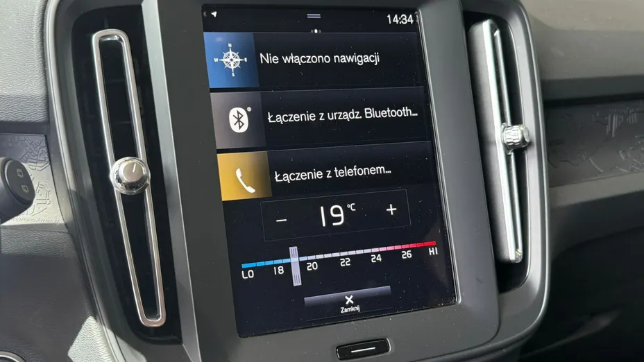 VOLVO XC40 XC40 T3 Momentum Core aut