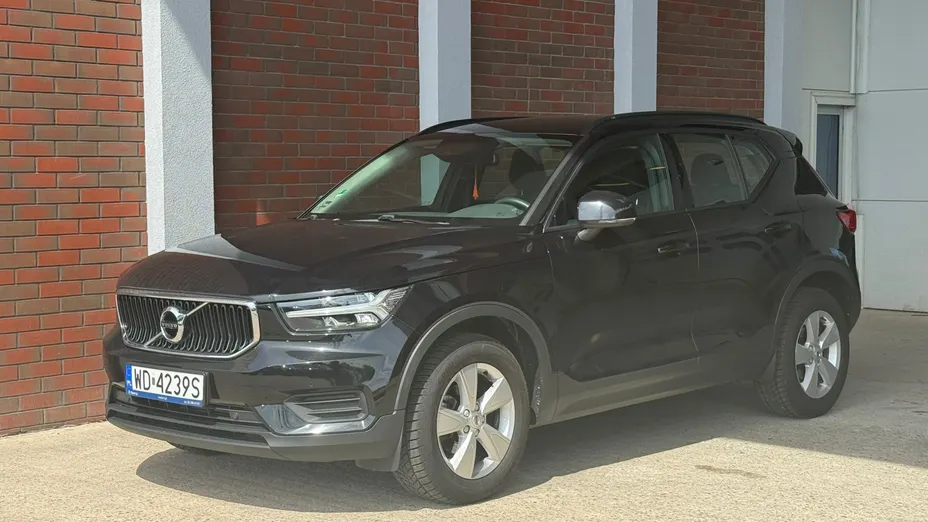 VOLVO XC40 XC40 T3 Momentum Core aut