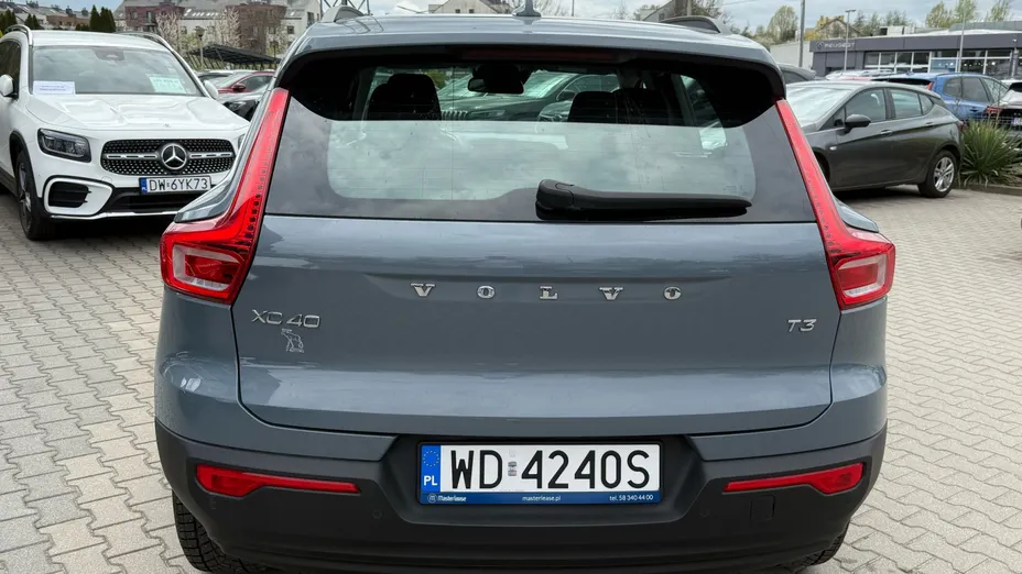 VOLVO XC40 XC40 T3 Momentum Core aut