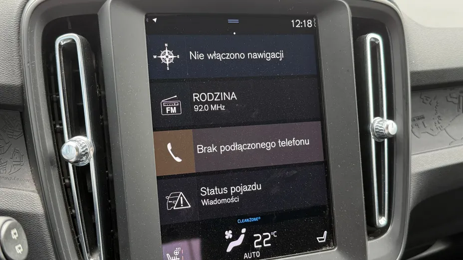 VOLVO XC40 XC40 T3 Momentum Core aut