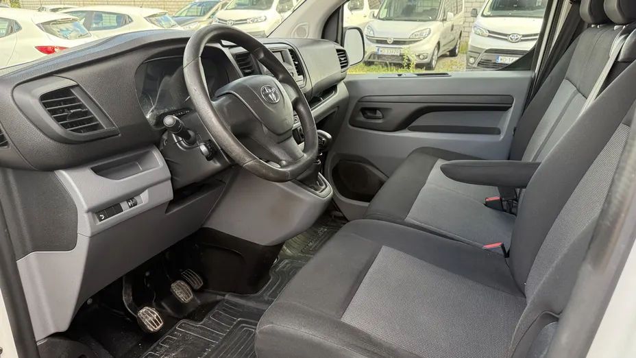 TOYOTA Proace Proace Kombi 2.0 D-4D Long 2,8t
