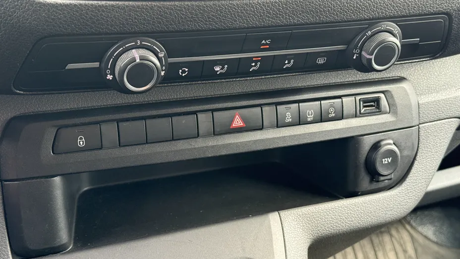 TOYOTA Proace Proace Kombi 2.0 D-4D Long 2,8t