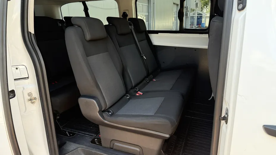 TOYOTA Proace Proace Kombi 2.0 D-4D Long 2,8t