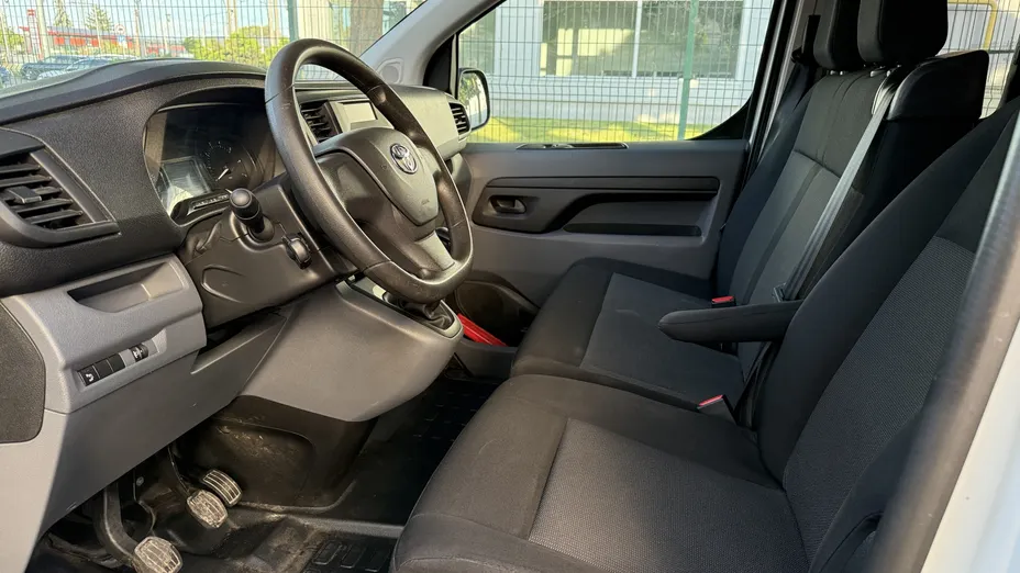 TOYOTA Proace Proace Kombi 2.0 D-4D Long 2,8t
