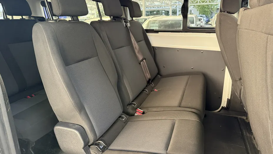 TOYOTA Proace Proace Kombi 2.0 D-4D Long 2,8t