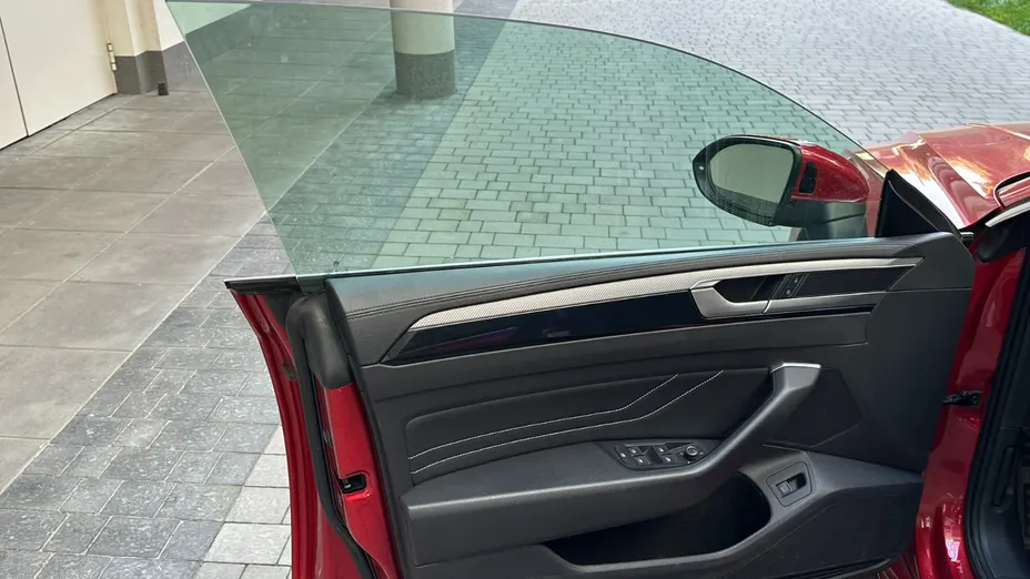 VOLKSWAGEN Arteon Arteon 2.0 TSI R-Line DSG