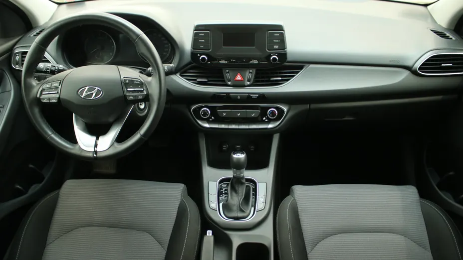 HYUNDAI i30 i30 1.0 T-GDI Classic + DCT