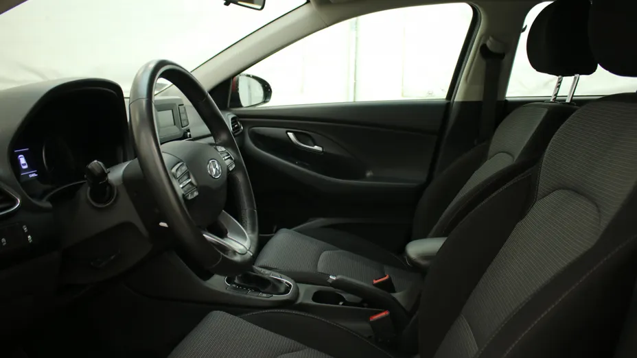 HYUNDAI i30 i30 1.0 T-GDI Classic + DCT