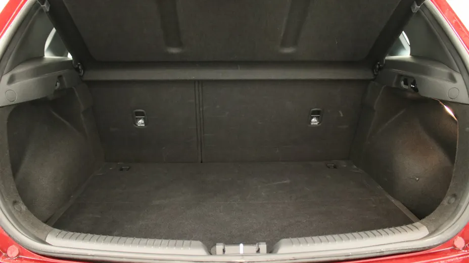 HYUNDAI i30 i30 1.0 T-GDI Classic + DCT