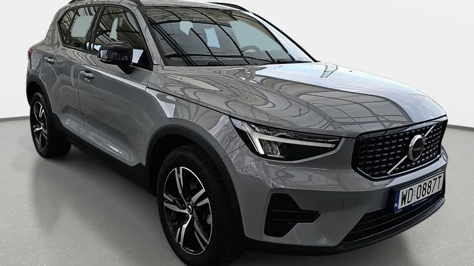 VOLVO XC40 XC40 B3 Plus Dark aut