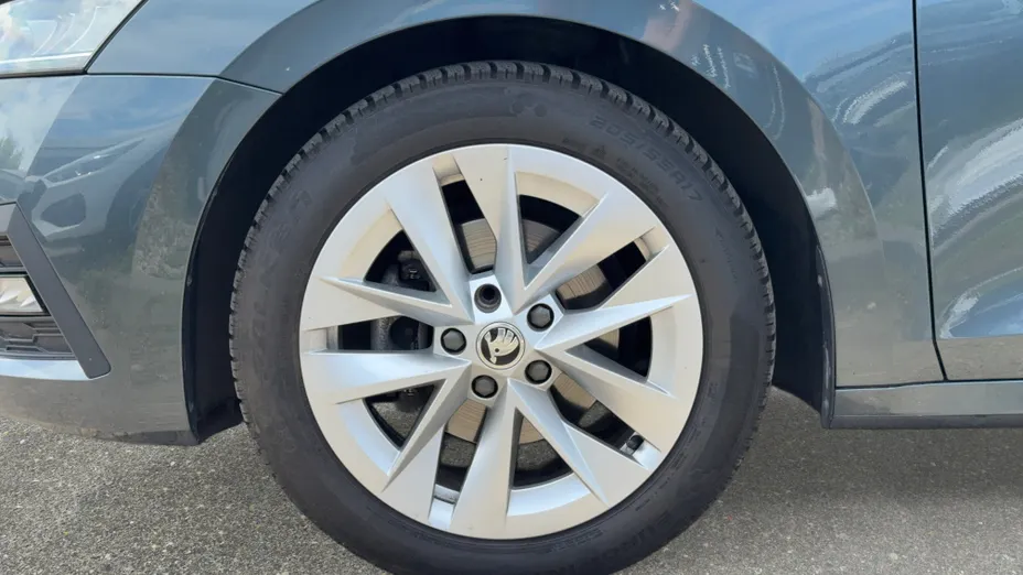 SKODA Octavia Octavia 1.5 TSI ACT Ambition