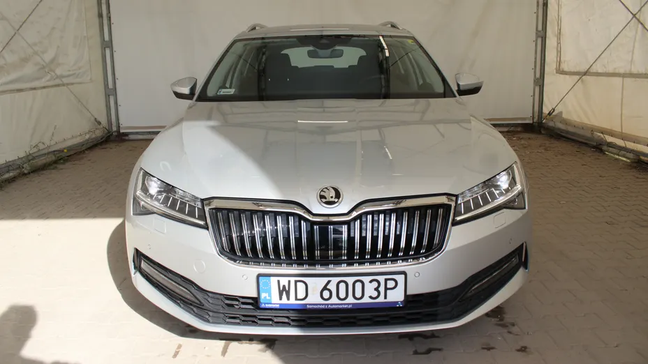SKODA Superb Superb 2.0 TSI Ambition DSG