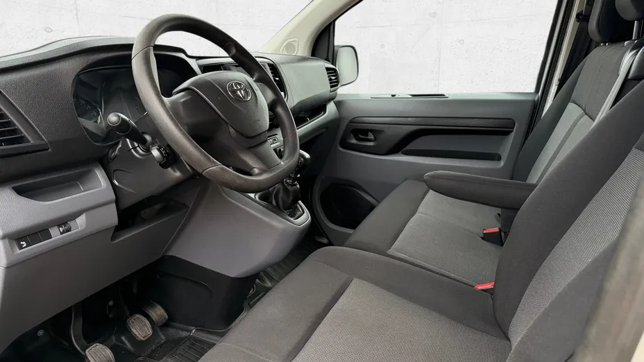 TOYOTA Proace Proace Kombi 2.0 D-4D Long 2,8t