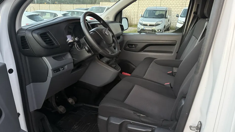 TOYOTA Proace Proace Kombi 2.0 D-4D Long 2,8t