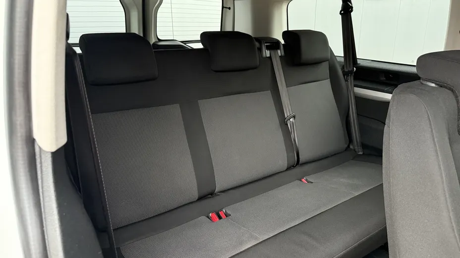 TOYOTA Proace Proace Kombi 2.0 D-4D Long 2,8t