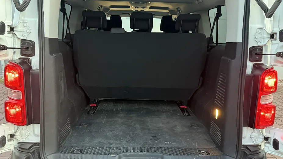 TOYOTA Proace Proace Kombi 2.0 D-4D Long 2,8t