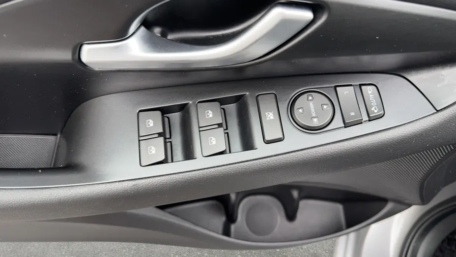 HYUNDAI i30 i30 1.5 DPI Comfort