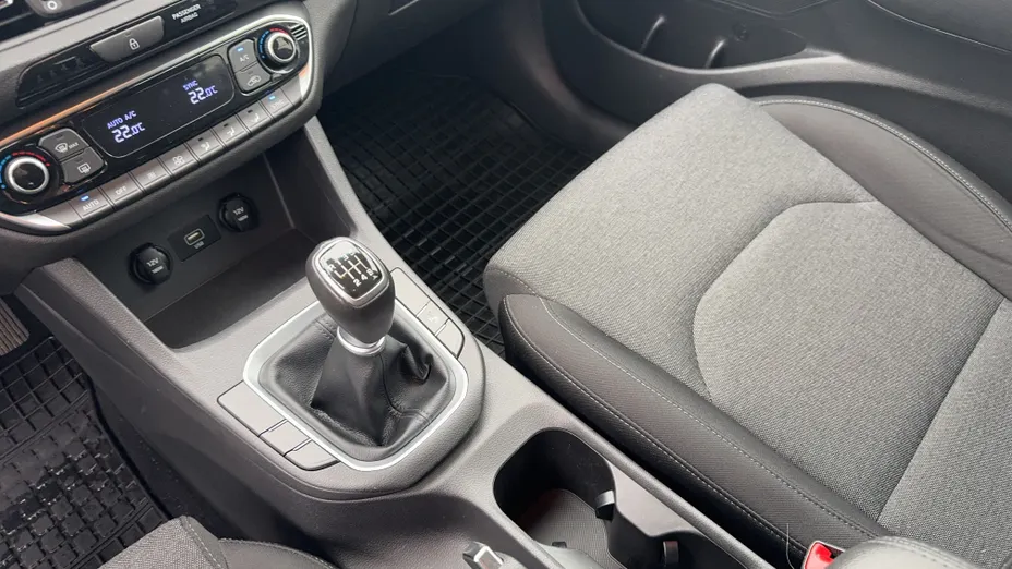 HYUNDAI i30 i30 1.5 DPI Comfort