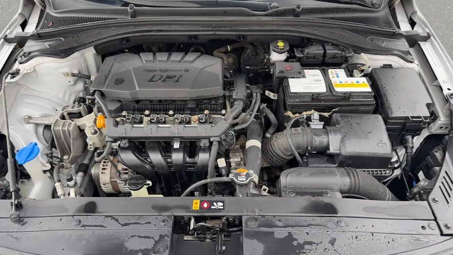 HYUNDAI i30 i30 1.5 DPI Comfort