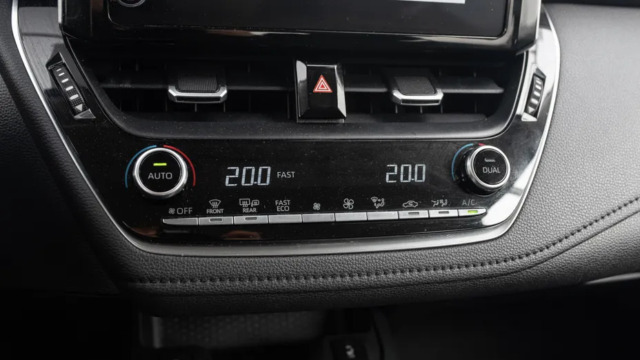 TOYOTA Corolla Corolla 1.5 Comfort MS