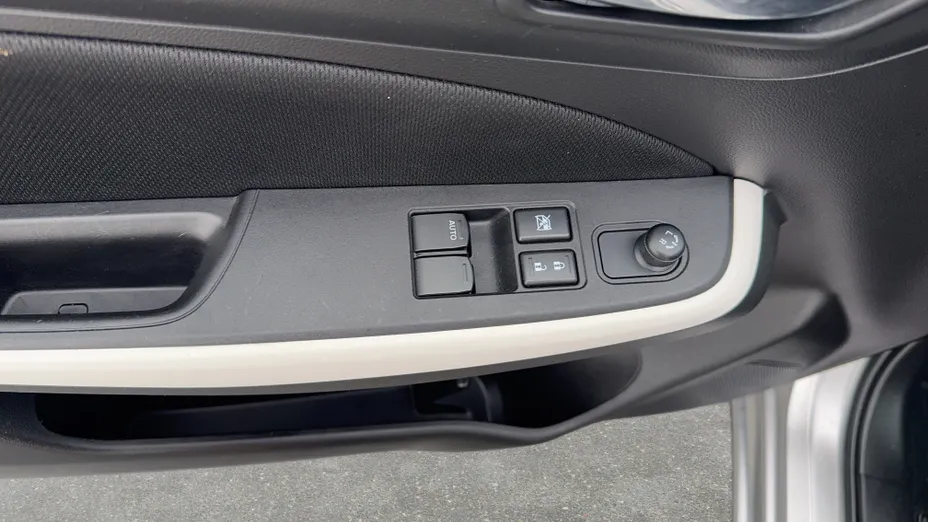 SUZUKI Swift Swift 1.2 Dualjet SHVS Premium