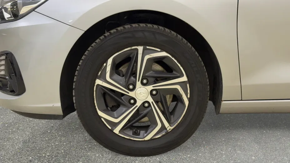 HYUNDAI i30 i30 1.5 DPI Comfort
