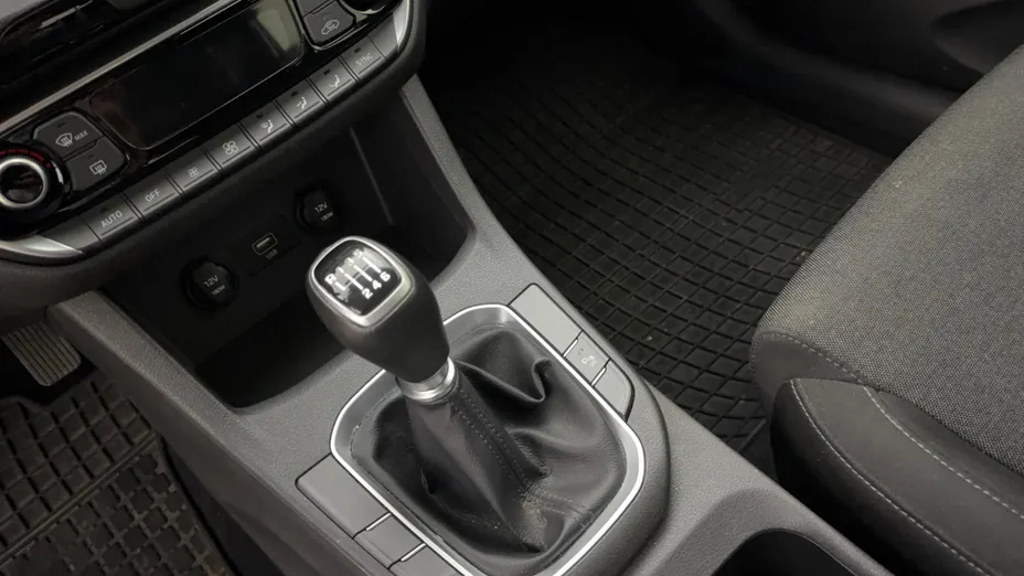 HYUNDAI i30 i30 1.5 DPI Comfort