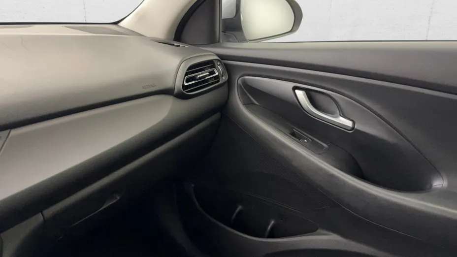 HYUNDAI i30 i30 1.5 DPI Comfort