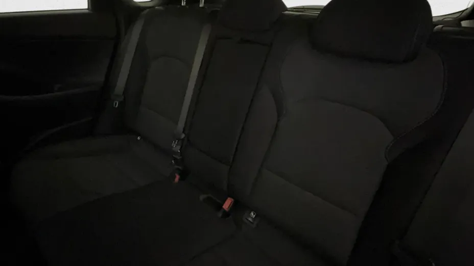 HYUNDAI i30 i30 1.5 DPI Comfort