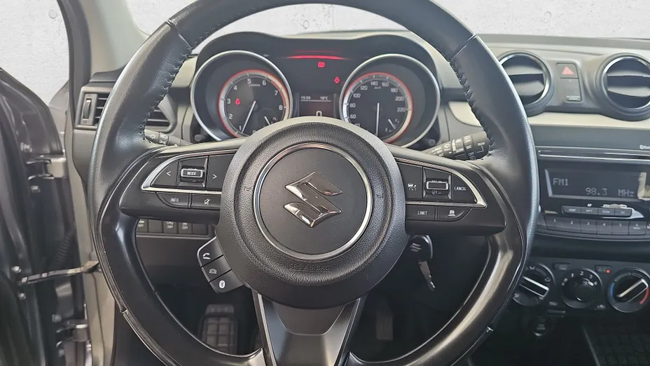 SUZUKI Swift Swift 1.2 Dualjet SHVS Premium