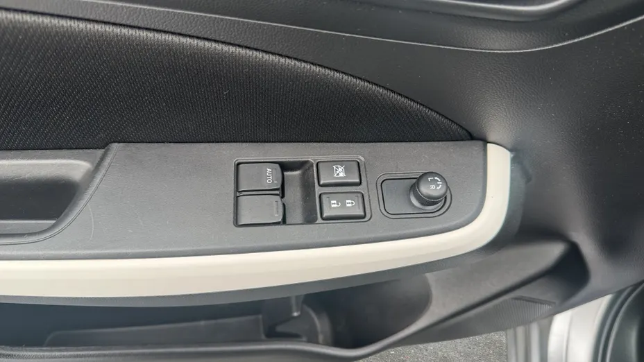 SUZUKI Swift Swift 1.2 Dualjet SHVS Premium