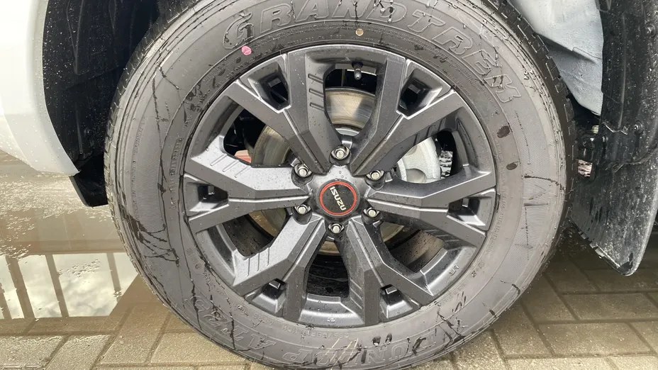 ISUZU D-Max D-Max 1.9 d DC LSX aut Nowy