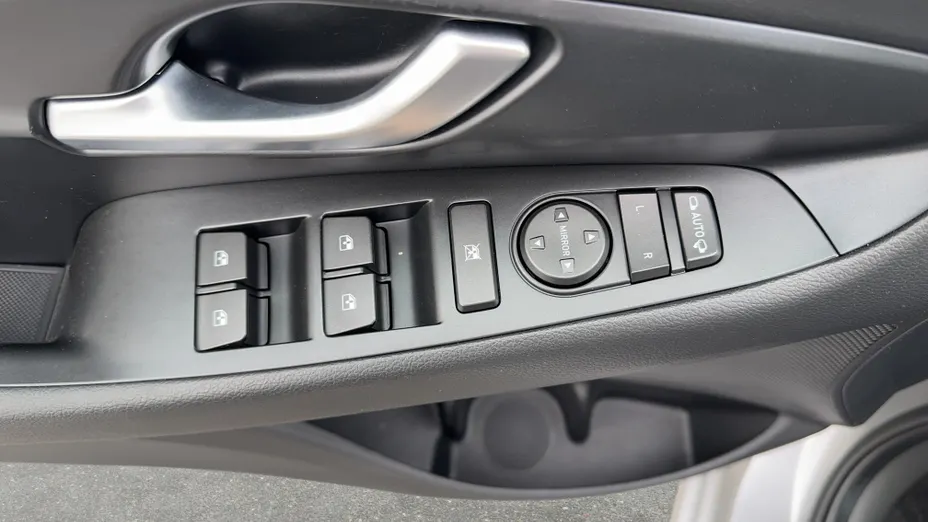 HYUNDAI i30 i30 1.5 DPI Comfort