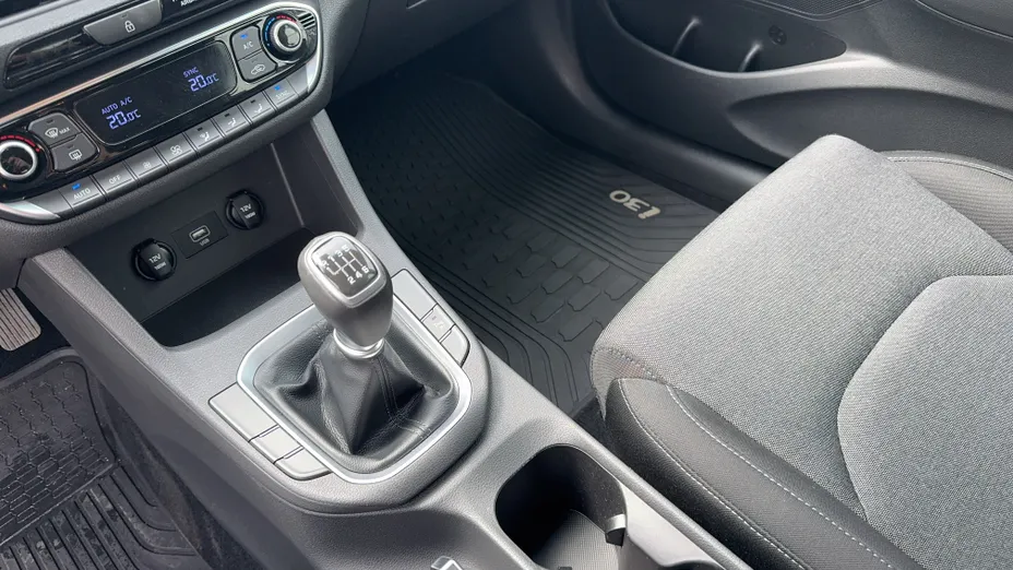 HYUNDAI i30 i30 1.5 DPI Comfort
