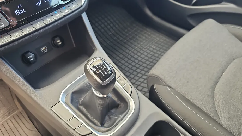 HYUNDAI i30 i30 1.5 DPI Comfort