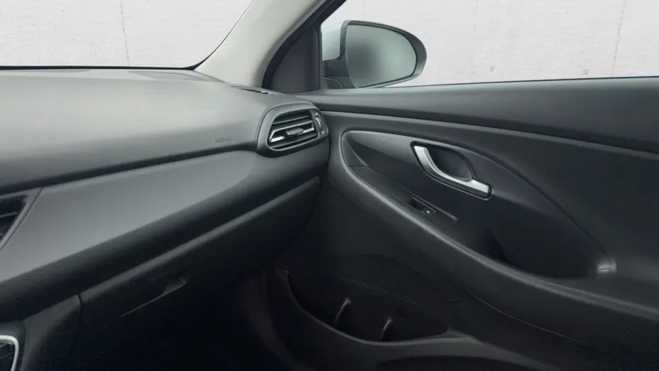 HYUNDAI i30 i30 1.5 DPI Comfort