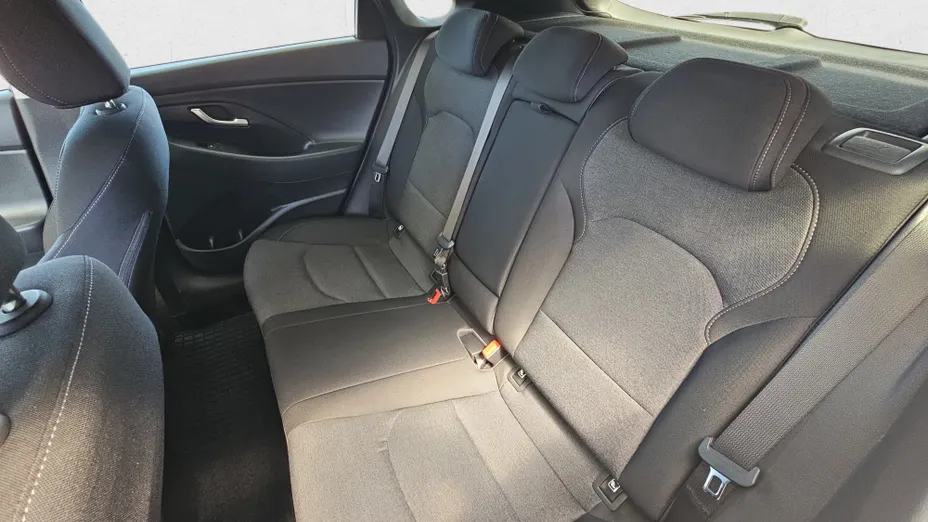 HYUNDAI i30 i30 1.5 DPI Comfort