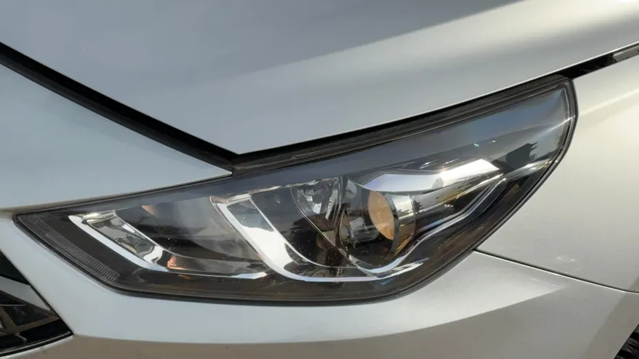 HYUNDAI i30 i30 1.5 DPI Comfort