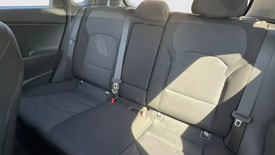 HYUNDAI i30 i30 1.5 DPI Comfort
