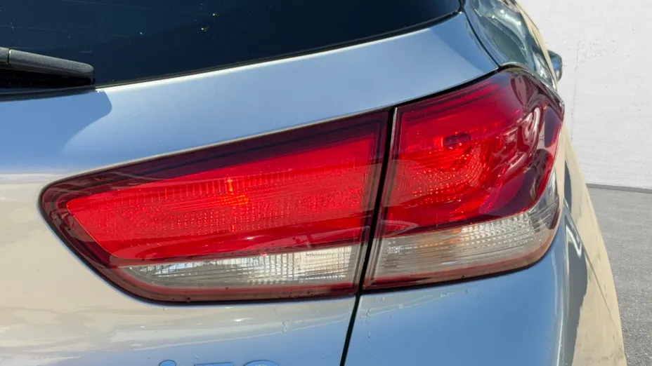 HYUNDAI i30 i30 1.5 DPI Comfort