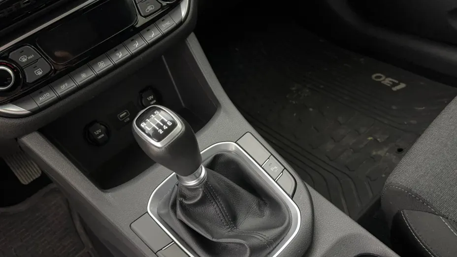 HYUNDAI i30 i30 1.5 DPI Comfort