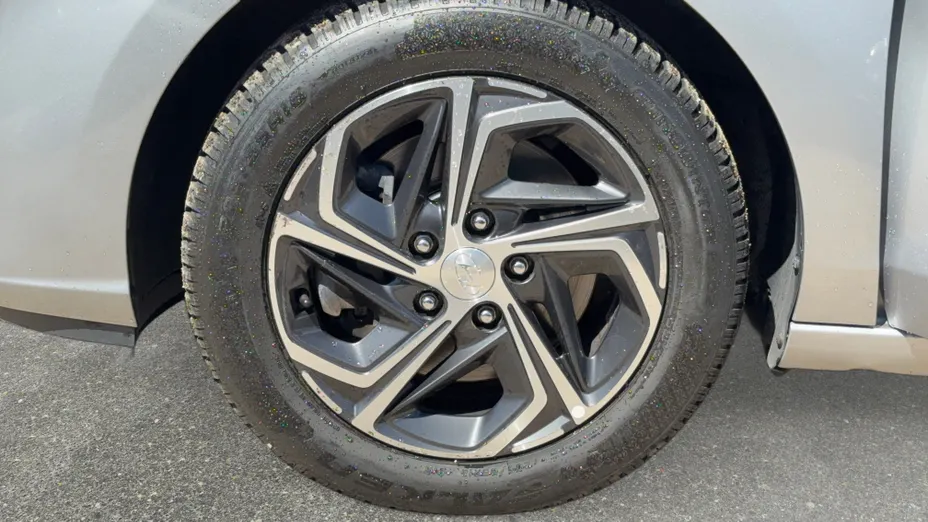 HYUNDAI i30 i30 1.5 DPI Comfort