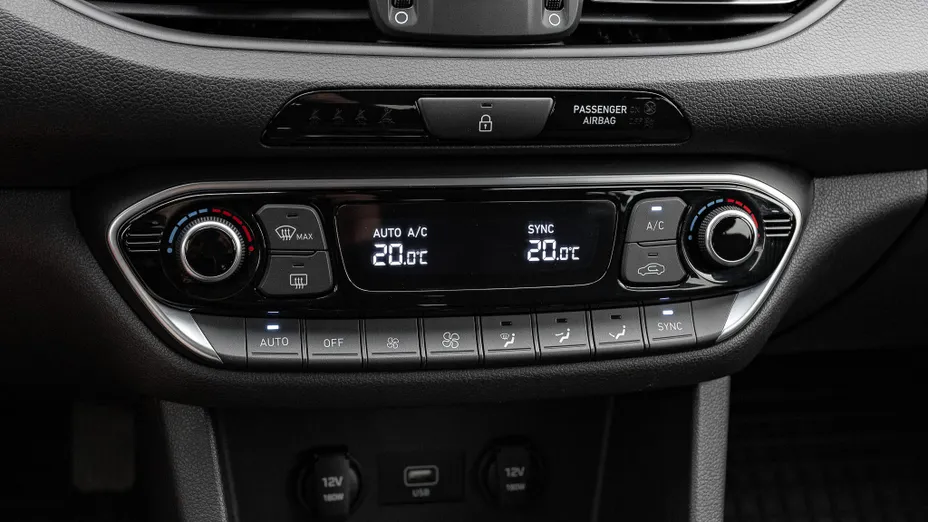 HYUNDAI i30 i30 1.5 DPI Comfort