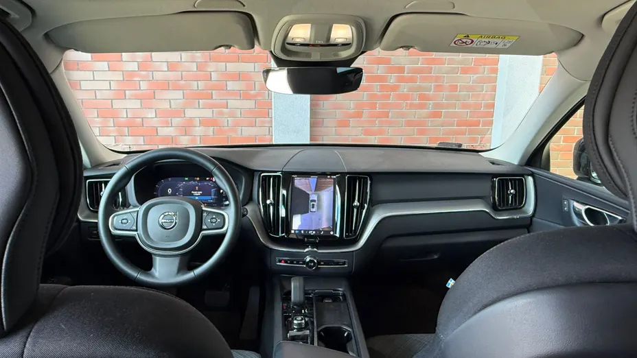 VOLVO XC60 XC60 B4 D AWD Momentum Pro aut