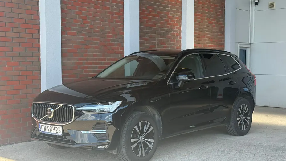VOLVO XC60 XC60 B4 D AWD Momentum Pro aut