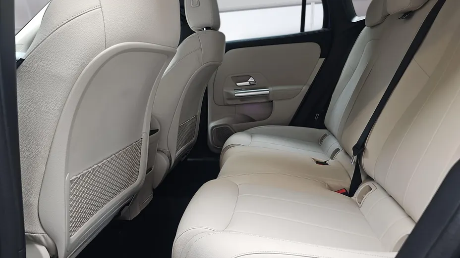 MERCEDES-BENZ GLA GLA 200 mHEV 7G-DCT