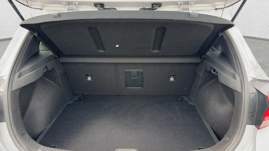 HYUNDAI i30 i30 1.5 DPI Comfort