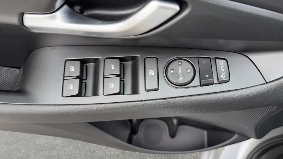 HYUNDAI i30 i30 1.5 DPI Comfort